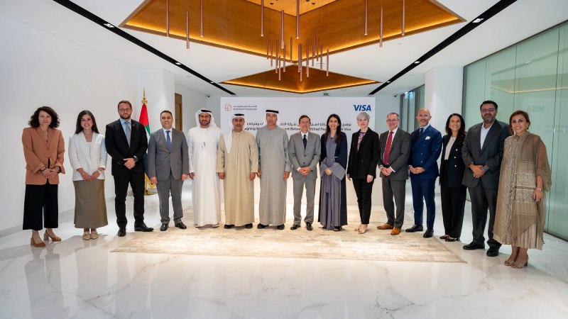 Signing strategic agreement between Al Etihad Payments and Visa